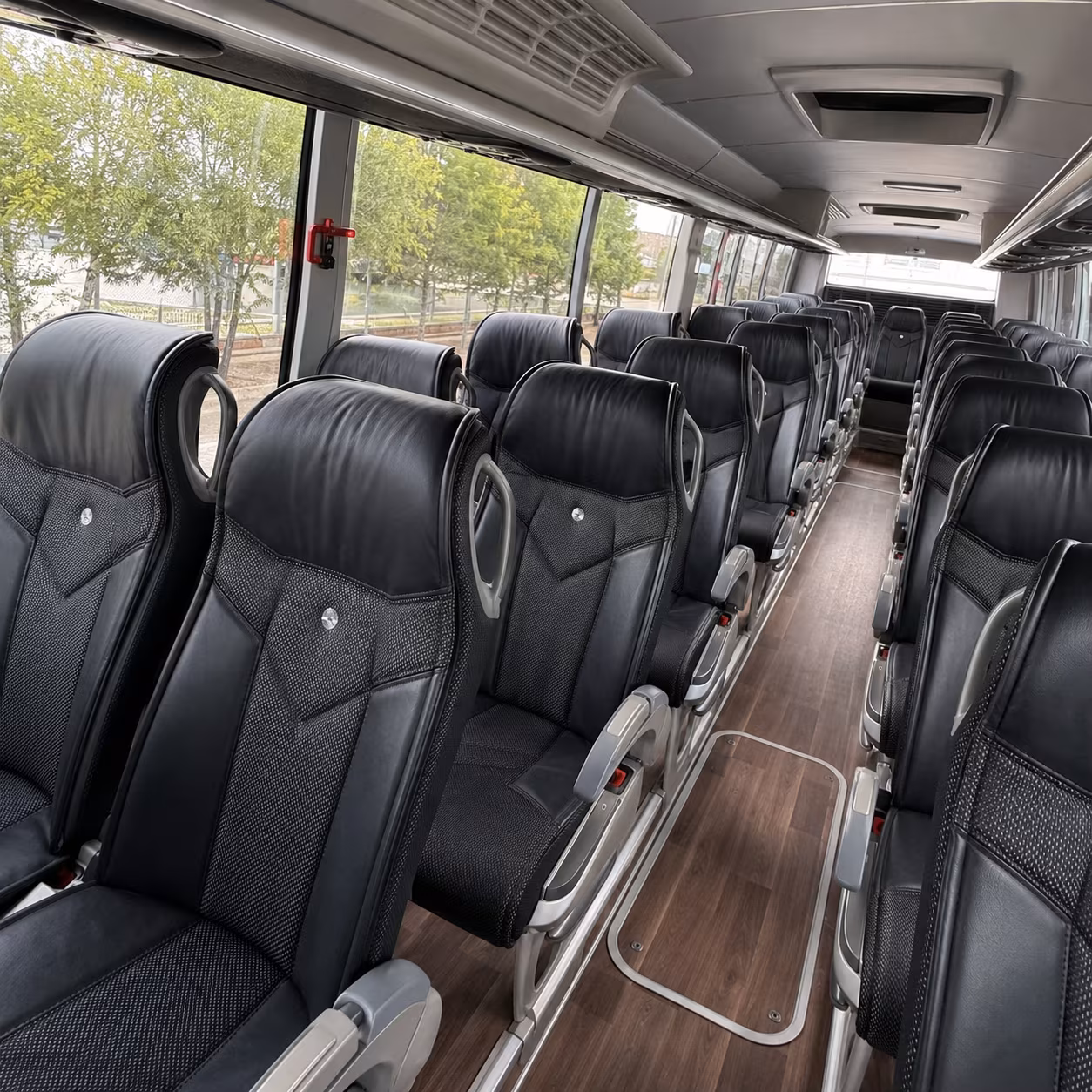 federal agency courthouse shuttle bus service in the revere area