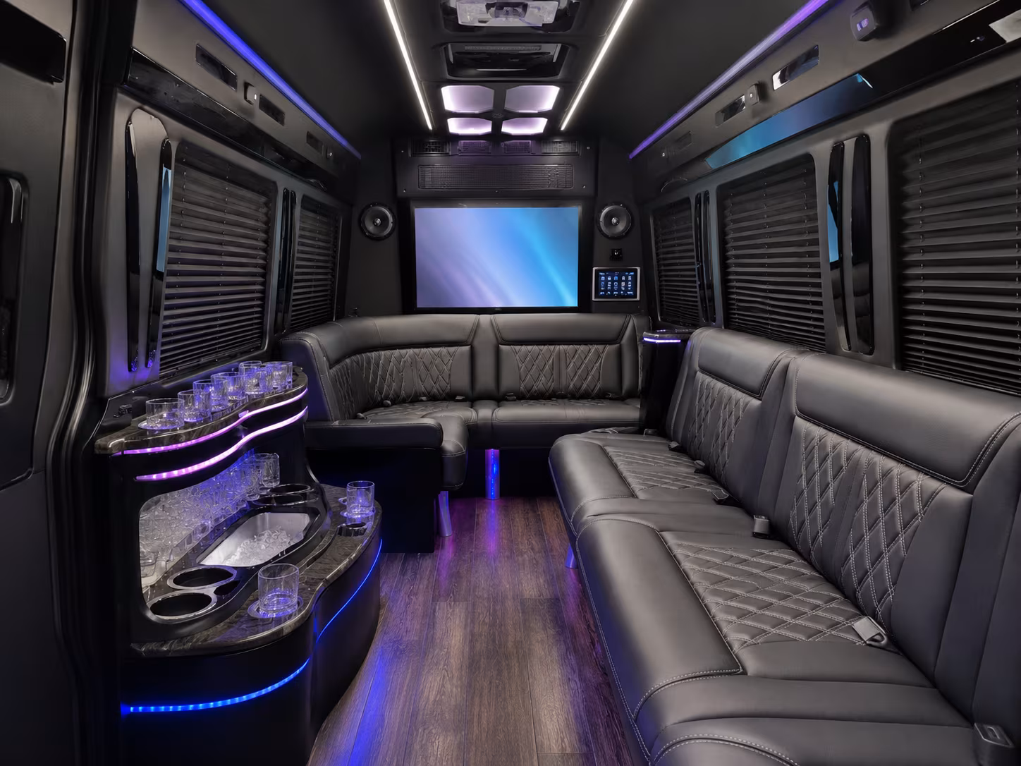pre prom and after prom bus rentals around revere beach and the north shore
