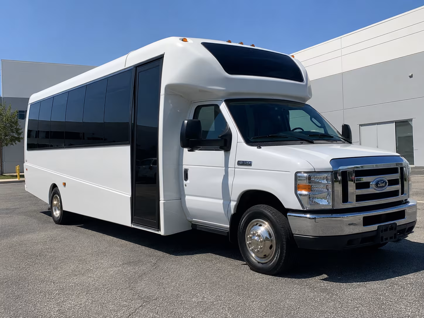 school field trip and group tour buses in the revere area